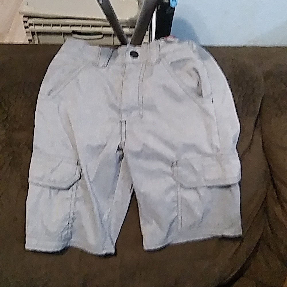 Light cargo shorts boys